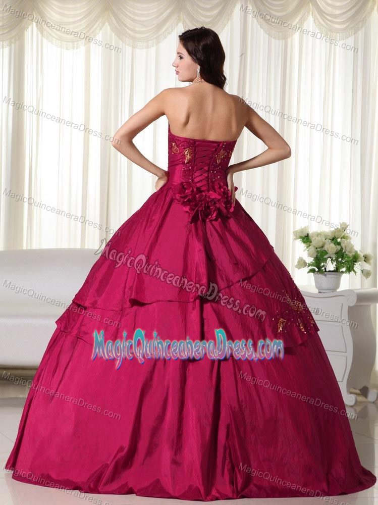 Wine Red Ball Gown Strapless Floor-length Quinceanera Dress