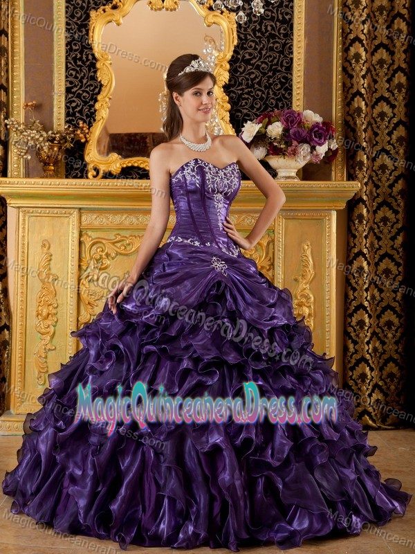 Townsville Pieces Ruffles and Boning Details Sweet 15 Dresses in Purple