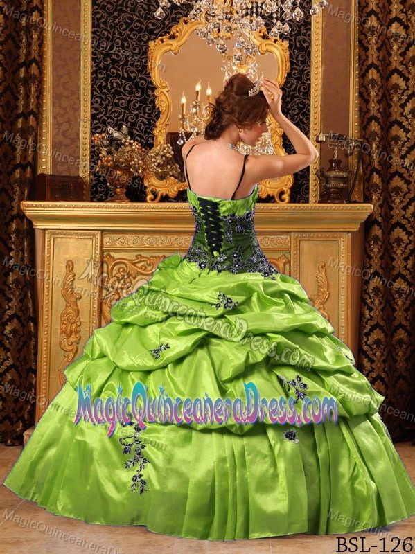 Yellow Green Spaghetti Straps Quinceanera Dress with Black Appliques
