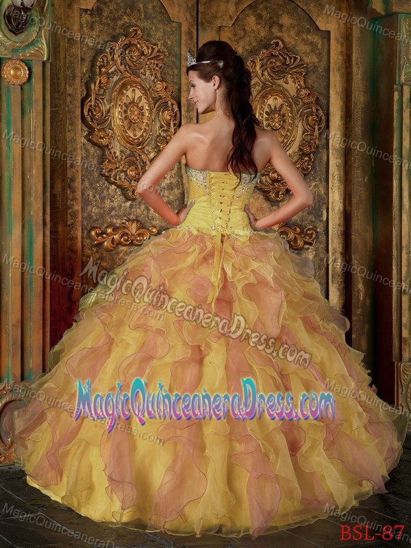 Sweetheart and Beading Ruffles Sweet Sixteen Dresses in Yellow and Peach
