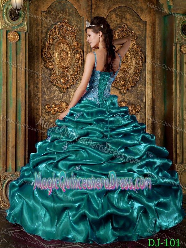 Spaghetti Straps Beading Quinceanera Dress in Turquoise with Ruffles
