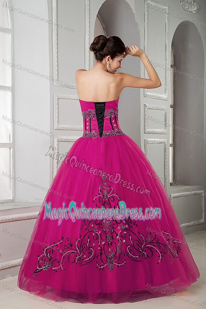 Fuchsia Beading Sweetheart Tulle Quinceanera Dress in Coldstream