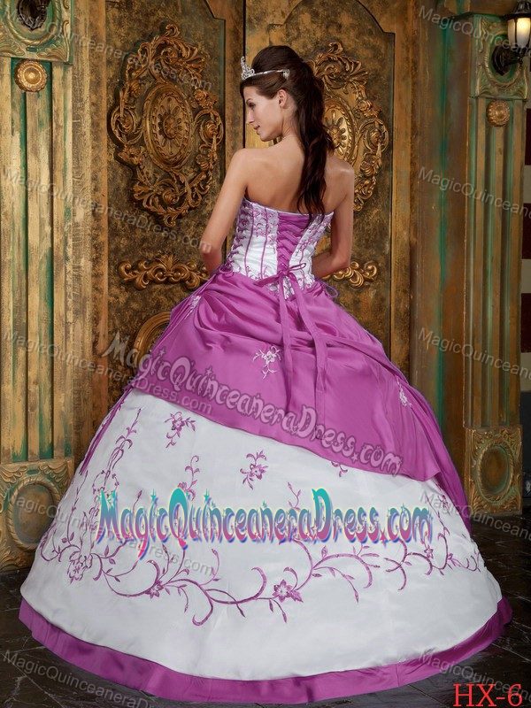 Satin Fuchsia Sweet 16 Dress with Embroidery in Rostock Germany