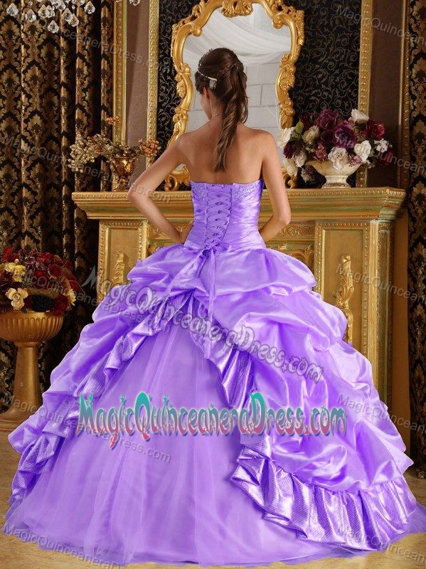 Taffeta and Tulle Lavender Quinceanera Dress Beaded in Beilstein