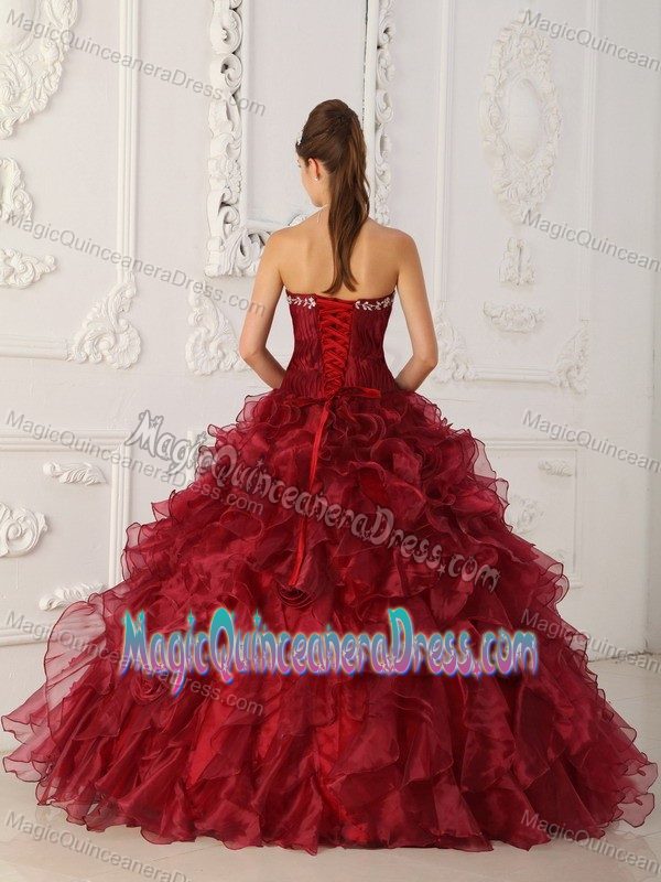 Wine Strapless Embroidery Sweet Sixteen Dresses in Atmore with Ruffles