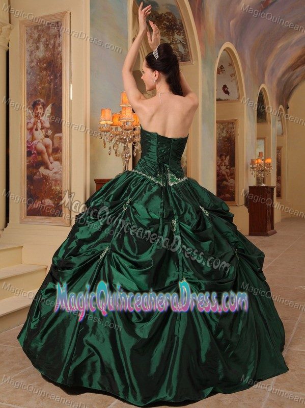 Strapless Beading Quinceanera Gown Dresses in Fort Payne with Ruffles