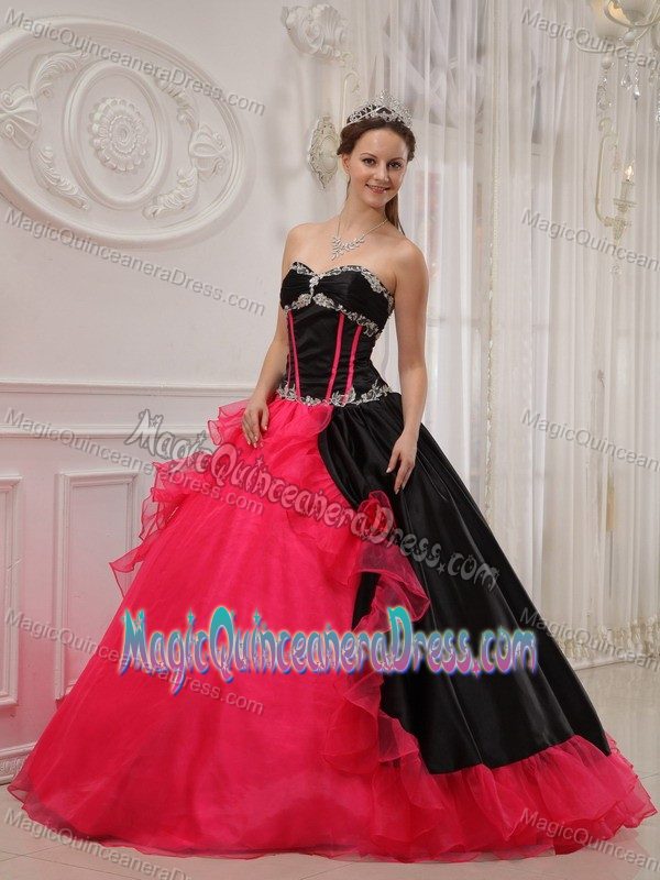 Beautiful Sweetheart Satin and Organza Appliques Quinces Dresses in Florence