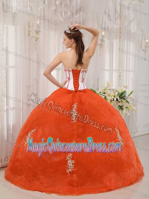 White and Orange Red Sweetheart Appliques Sweet Sixteen Dresses in Clay