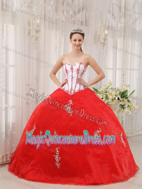 White and Red Sweetheart Appliques Accent Dress for Quince in Cleveland