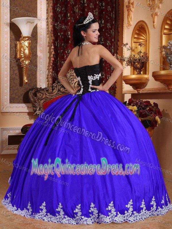 Blue Appliques Sweet 16 Quinceanera Dresses in Ashville V-neck Design