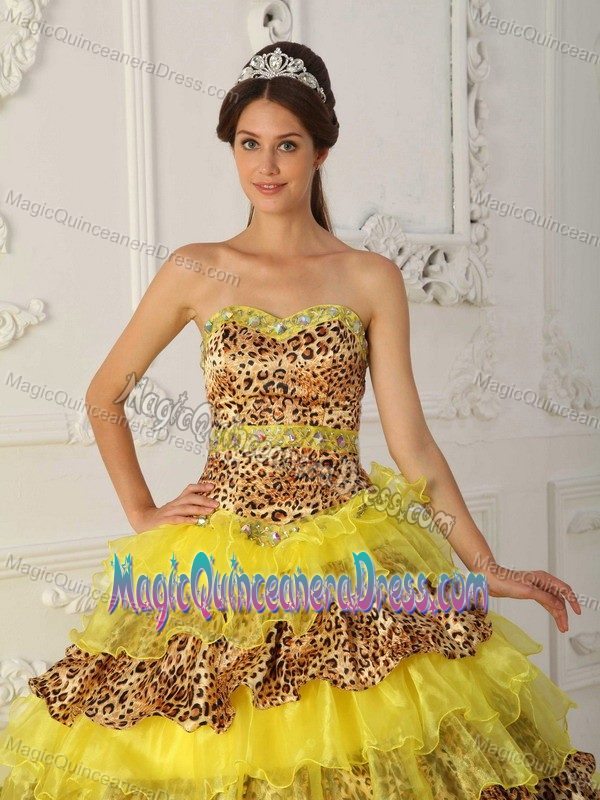 Yellow Sweep Leopard and Organza Ruffles Quinceanera Gowns in Cragford