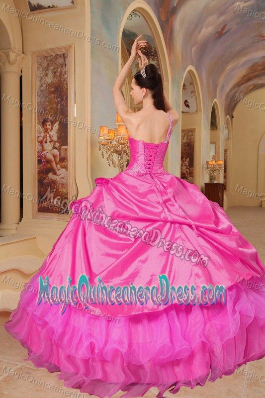 Sweet One Shoulder Sweet Sixteen Quinceanera Dresses in Hot Pink with Appliques