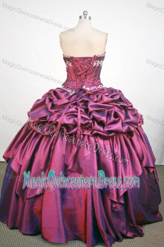 Burgundy Strapless Beading and Appliques Quince Dress in Tampico Mexico