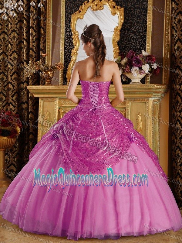 Lovely Sweetheart Sequins and Tulle Purple Quinceanera Dress with Handle Flowers