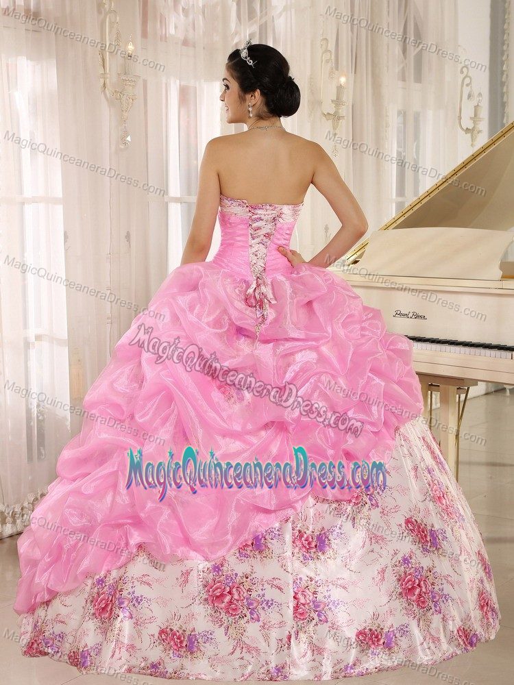 Floor Length Sweetheart formal Quinceanera Gowns with Printed Flowers in Aptos