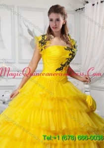 Beautiful Yellow Tulle Quinceanera Jacket with Appliques and Ruffles
