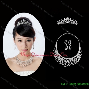 High Quality Rhinestone Bridal Jewelry Set Including Necklace and Tiara