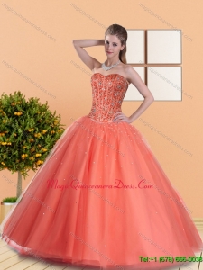 2015 Fashionable Ball Gown Quinceanera Dresses with Beading