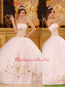 2016 Beautiful White Strapless Quinceanera Dresses with Appliques