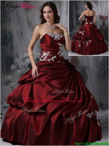 Fashionable Strapless Burgundy Quinceanera Gowns with Appliques