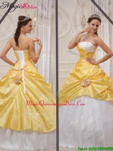 Romantic 2016 Yellow Strapless Quinceanera Gowns with Beading
