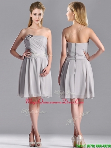 2016 Lovely Empire Strapless Chiffon Grey Dama Dress with Hand Made Flower