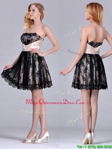 2016 Modern Strapless Black Short Dama Dress with Lace and Belt