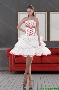 2015 Affordable Strapless Dama Dresses with Embroidery and Ruffle layers