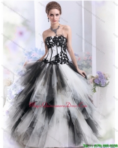 2015 Modern White and Black Strapless Quinceanera Dresses with Appliques