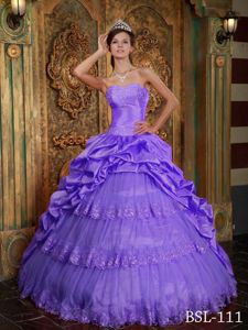 Purple Sweetheart Floor-length Dress for Quinceanera with Lace and Pick-ups in Bend