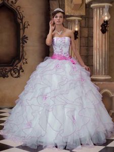 White Ruffled Strapless Floor-length Quinceanera Gown Dresses with Sash in Conroe