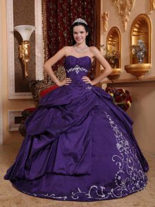 Purple Sweetheart Taffeta Quinceanera Dress with Embroidery in Ashland OR