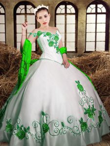 White Sweet 16 Dresses Military Ball and Sweet 16 and Quinceanera with Embroidery Sweetheart Sleeveless Lace Up