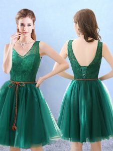 Glorious Sleeveless Backless Knee Length Lace Dama Dress for Quinceanera