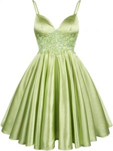 Captivating Lace Court Dresses for Sweet 16 Yellow Green Lace Up Sleeveless Knee Length