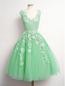 Tulle Sleeveless Knee Length Court Dresses for Sweet 16 and Appliques