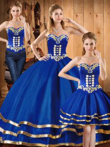 Sleeveless Floor Length Embroidery Lace Up Quince Ball Gowns with Blue