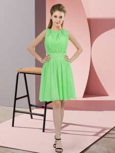 High Class Apple Green Empire Scoop Sleeveless Chiffon Knee Length Zipper Sequins Court Dresses for Sweet 16