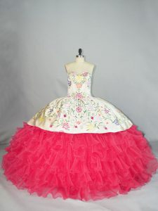 Classical White And Red Lace Up Sweet 16 Quinceanera Dress Embroidery and Ruffles Sleeveless Floor Length