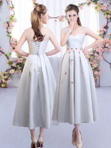 Silver Lace Up Quinceanera Court Dresses Appliques Sleeveless Tea Length