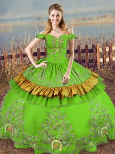 Traditional Sleeveless Satin Floor Length Lace Up Vestidos de Quinceanera in Green with Embroidery