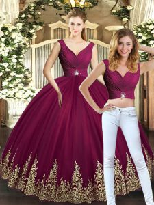 Popular Two Pieces Quinceanera Dresses Burgundy V-neck Tulle Sleeveless Floor Length Backless