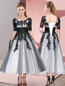 Flare Short Sleeves Tulle Tea Length Lace Up Dama Dress for Quinceanera in Grey with Beading and Lace