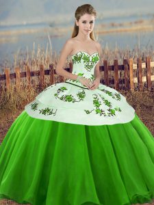 Green Quinceanera Dress Military Ball and Sweet 16 and Quinceanera with Embroidery and Bowknot Sweetheart Sleeveless Lace Up