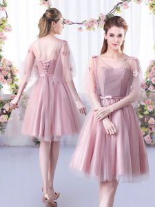 On Sale Sleeveless Tulle Knee Length Lace Up Quinceanera Court Dresses in Pink with Appliques and Belt