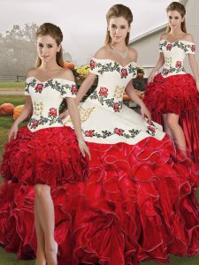 Super Sleeveless Organza Floor Length Lace Up Quinceanera Gown in White And Red with Embroidery and Ruffles