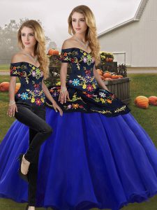 Customized Two Pieces Ball Gown Prom Dress Royal Blue Off The Shoulder Tulle Sleeveless Floor Length Lace Up