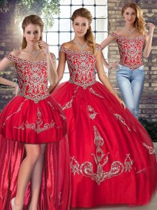 Latest Floor Length Red Quince Ball Gowns Tulle Sleeveless Beading and Embroidery