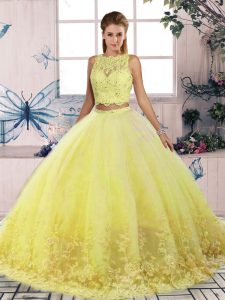 Yellow Scalloped Neckline Lace Quinceanera Gowns Sleeveless Backless