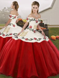 White And Red Ball Gowns Organza Off The Shoulder Sleeveless Embroidery Floor Length Lace Up Ball Gown Prom Dress